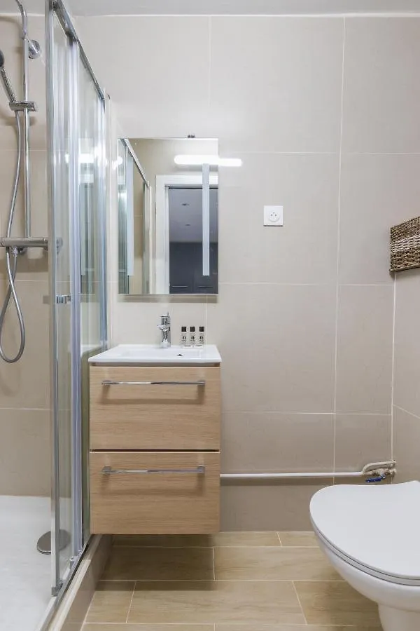 Home Suite Home Orfila Saint Fargeau Paris Frankrig
